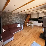 Casa Do Terno Com Piscina Arco da Calheta (Madeira)
