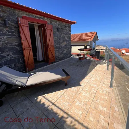 Casa Do Terno Com Piscina *