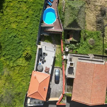 Casa Do Terno Com Piscina Ferienhaus