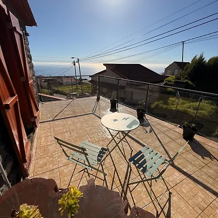 Holiday home Pool & Hot Tub, Ocean Horizon Stone Casa Arco da Calheta (Madeira)