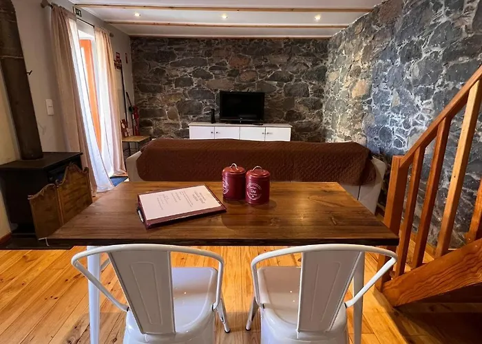 Vakantiehuis Casa Do Terno Com Piscina